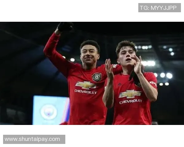 根特与曼联历史交锋回顾及两队发展历程分析