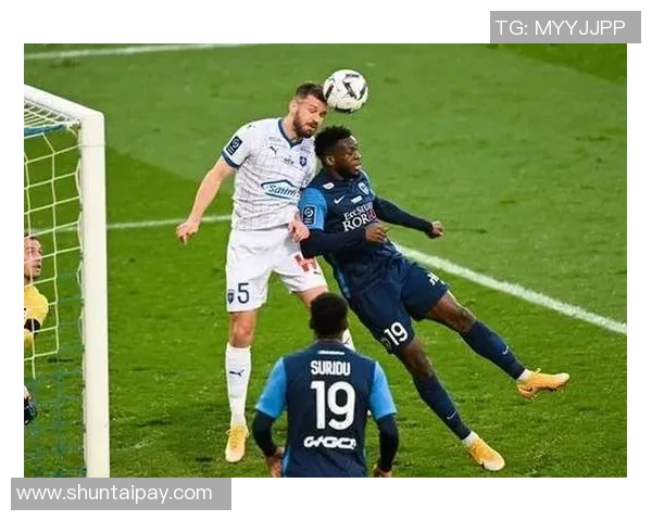 洛里昂与欧塞尔对决分析及比赛前瞻探讨