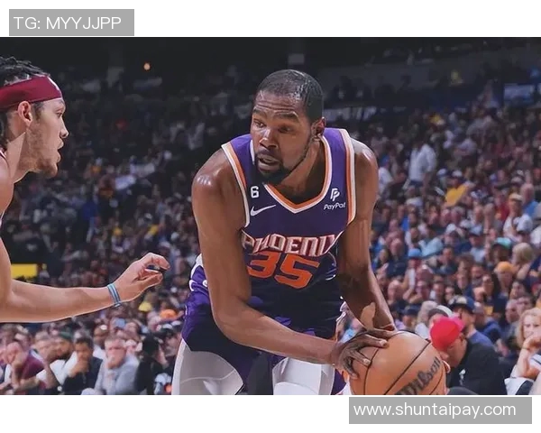 爵士队与掘金队波特的精彩对决引发球迷热议与期待