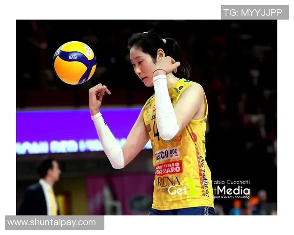 金延Z与朱婷巅峰对决谁将成为女排赛场的绝对女王 金延Z与朱婷巅峰对决谁将成为女排赛场的绝对女王