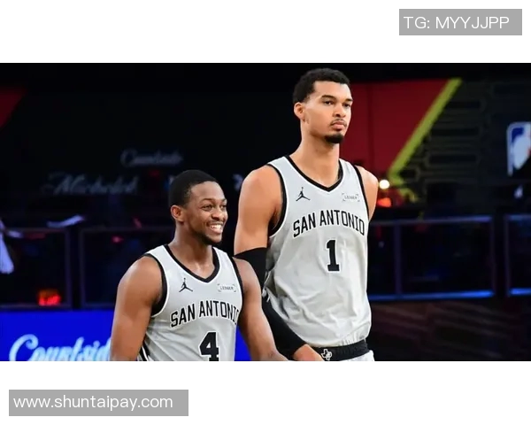 马刺与雷霆激战第5场谁将赢得季后赛的关键胜利